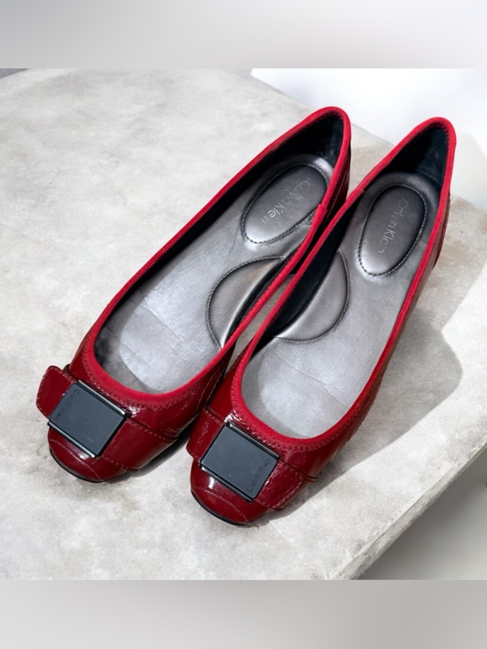 Calvin Klein Candy Apple Red Patent Leather Ballet Flats with Square Buckle Sz 7